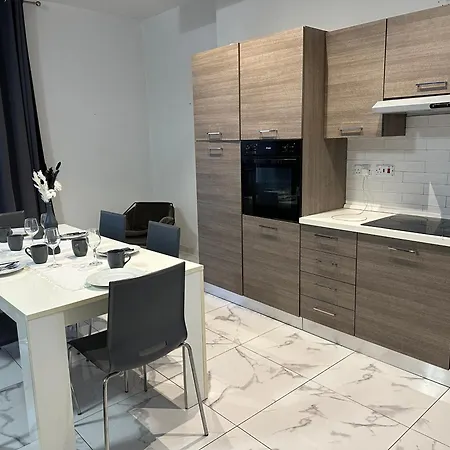 Luxury Penthouse In Апартаменты