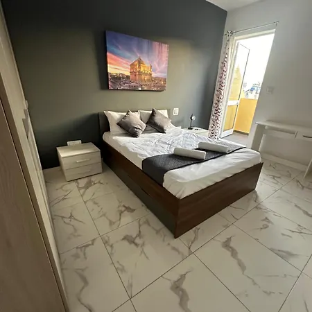 Luxury Penthouse In Apartamento Sliema